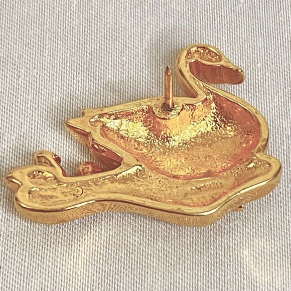 Avon Golden Swan Brooch Single Clear Rhinestone Flower And Babies - Picture 7 of 9
